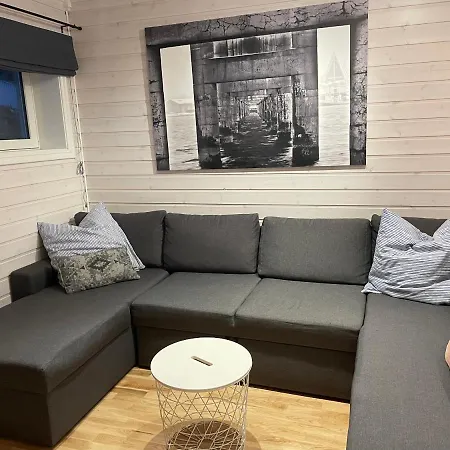 Lejlighed Spacious 50 Sqm Close To Centre!